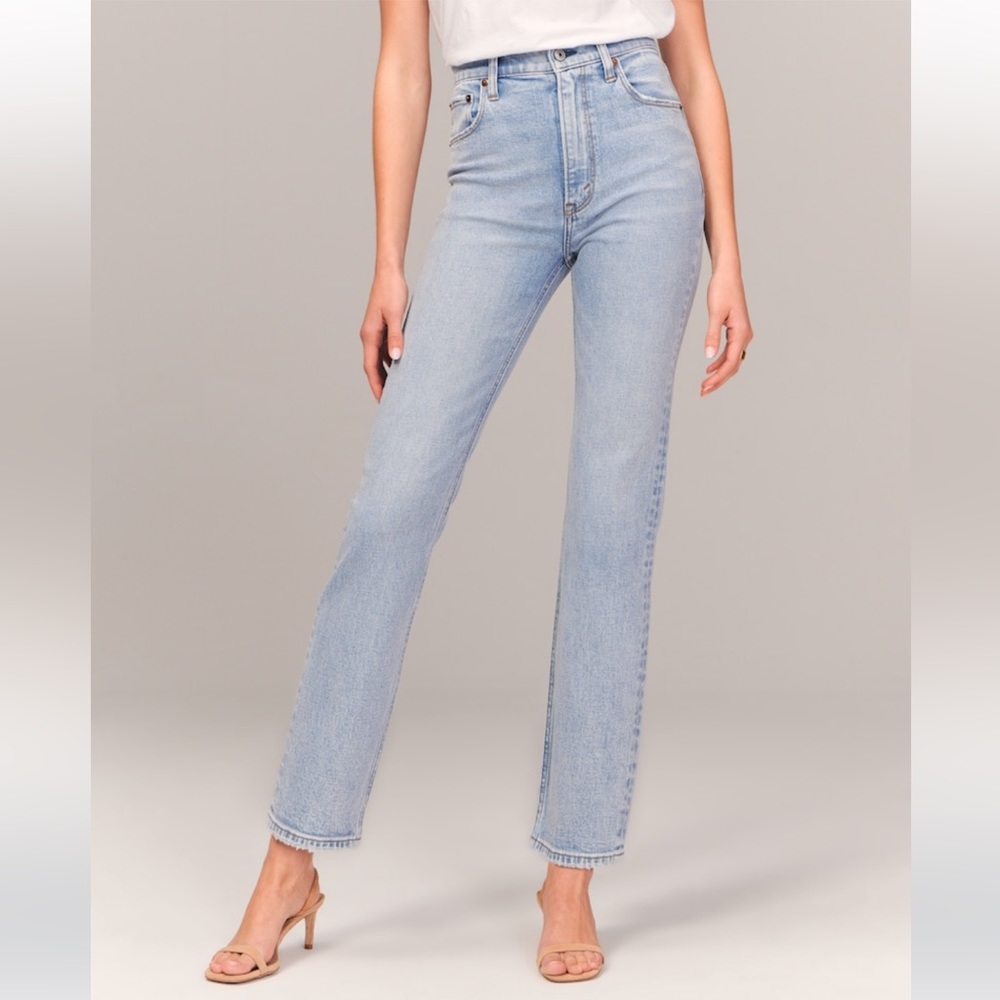 Abercrombie Ankle Straight Ultra High Rise Jean 25